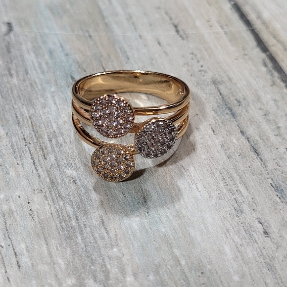 Gold Ring. - Picture 5 of 5